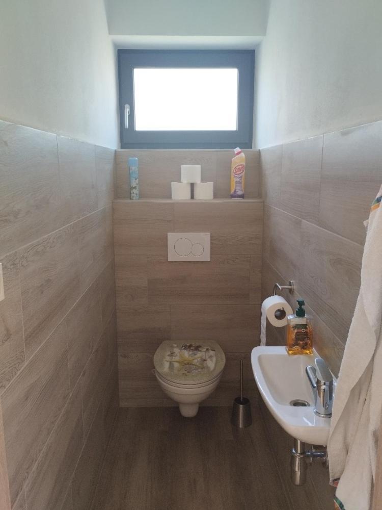Apartman Dasa Frymburk Luaran gambar