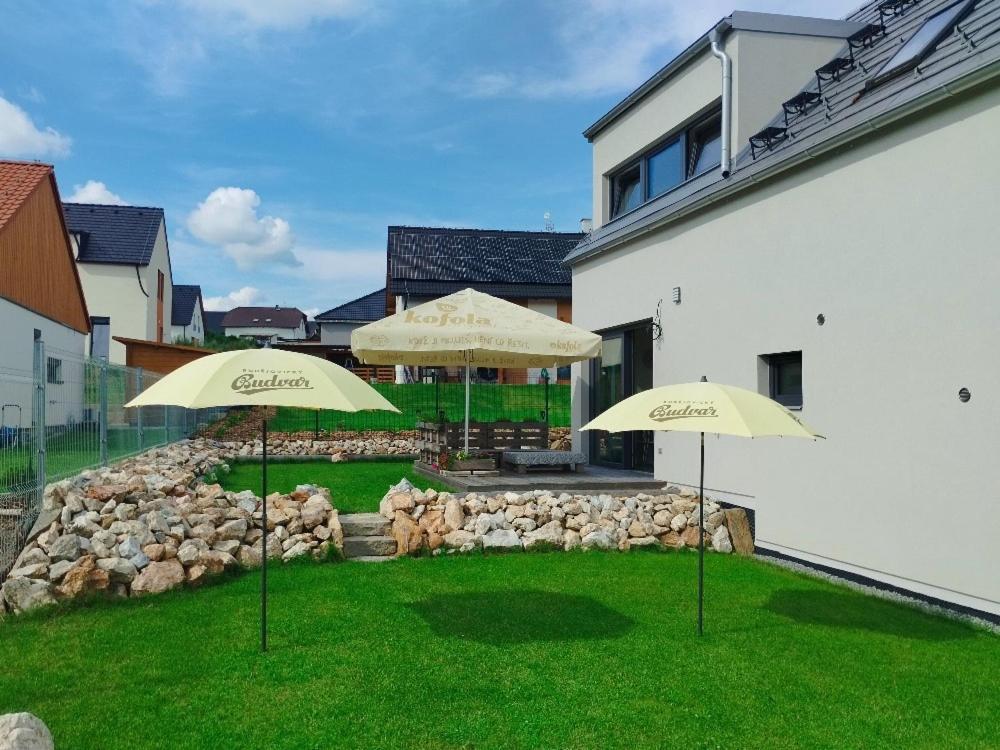 Apartman Dasa Frymburk Luaran gambar